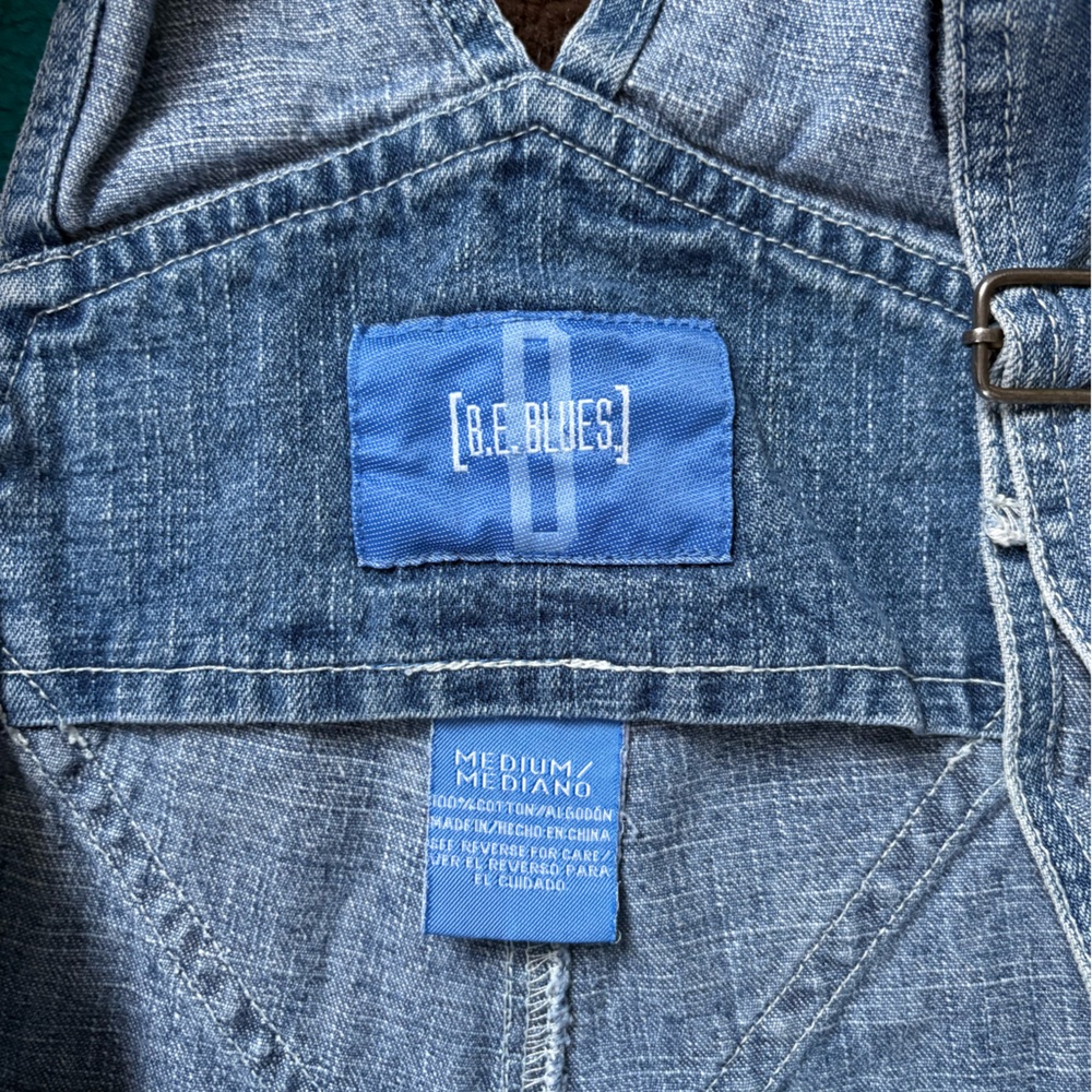 [B.E.BLUES.] Denim Overall Shorts - Picture 3 of 7